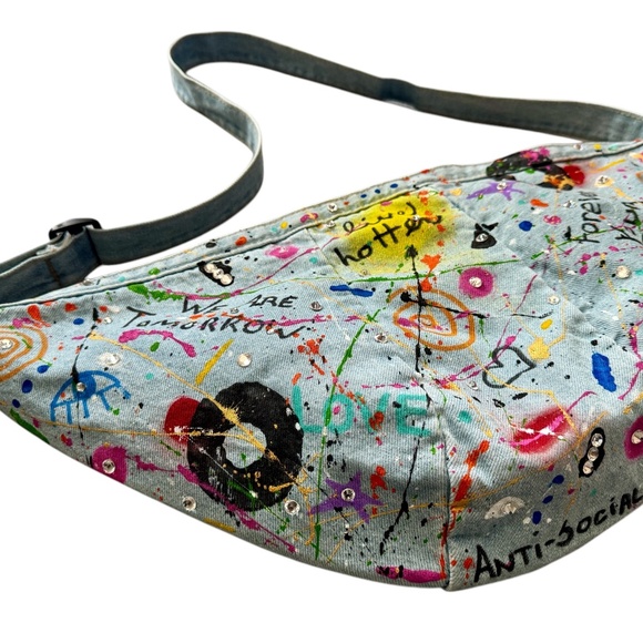 ⚫️ Hand-Painted Abstract Graffiti Denim Chest/Crossbody Bag by Dani Wilson - Picture 2 of 8